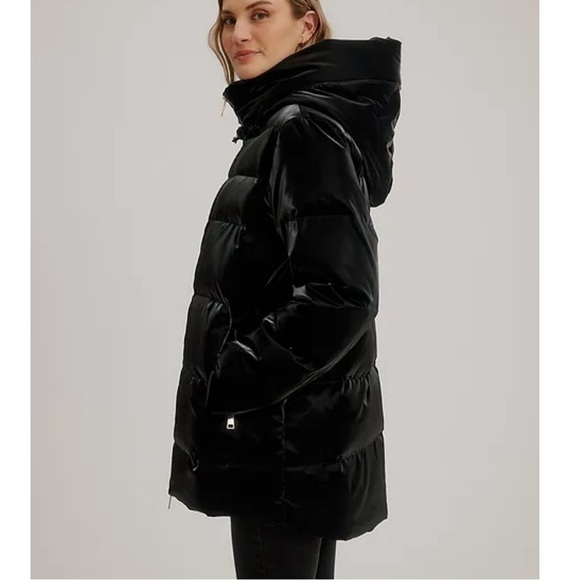 Black puffer coat Nikki Jones Montreal - Picture 6 of 12